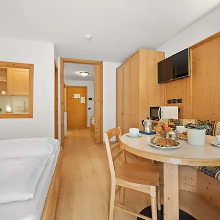 Aparthotel Princess 3*